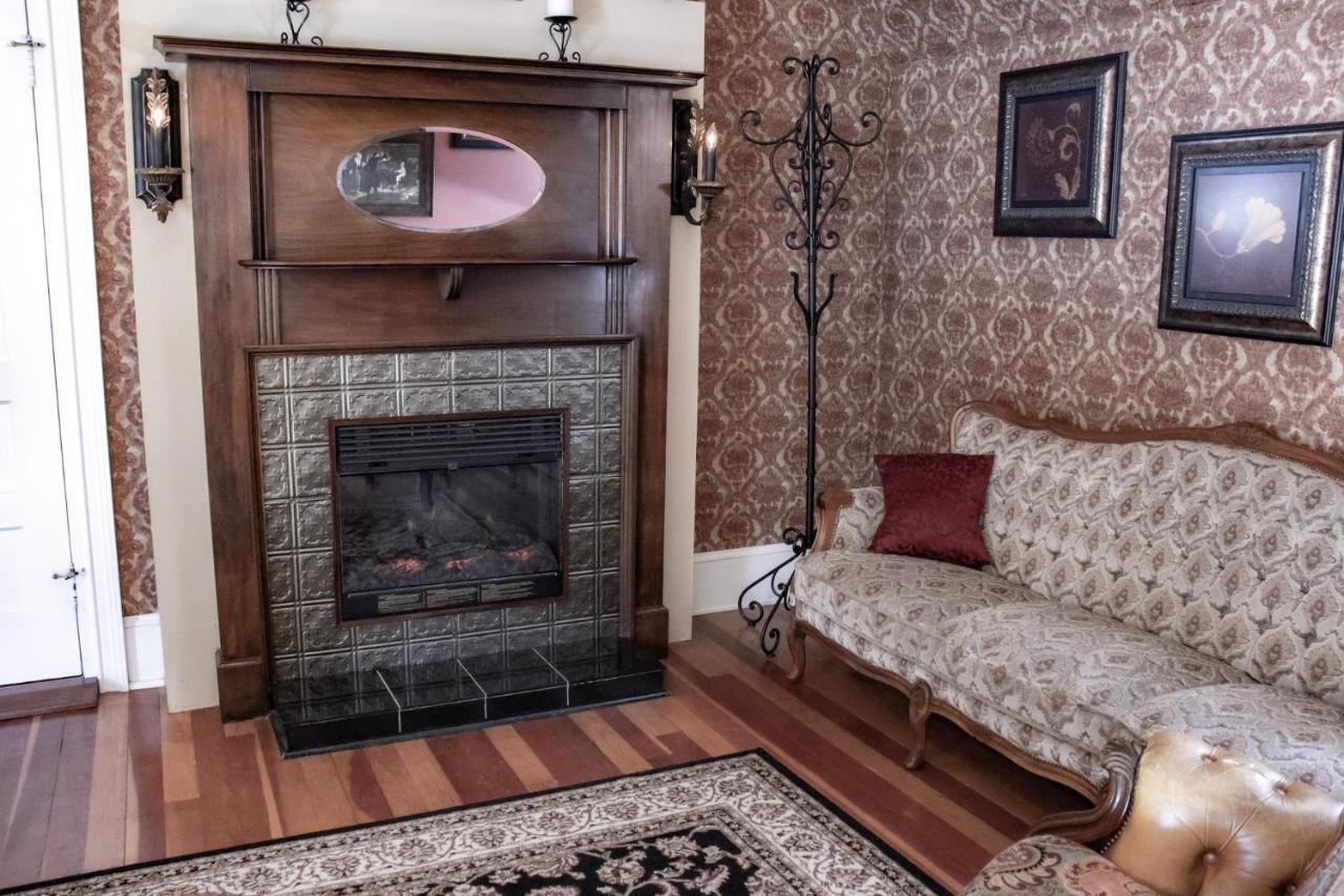 Mccloud River Bed And Breakfast Esterno foto