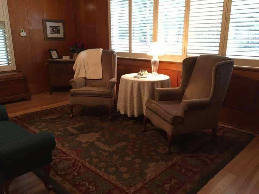 Mccloud River Bed And Breakfast Esterno foto