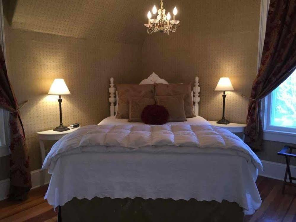 Mccloud River Bed And Breakfast Esterno foto
