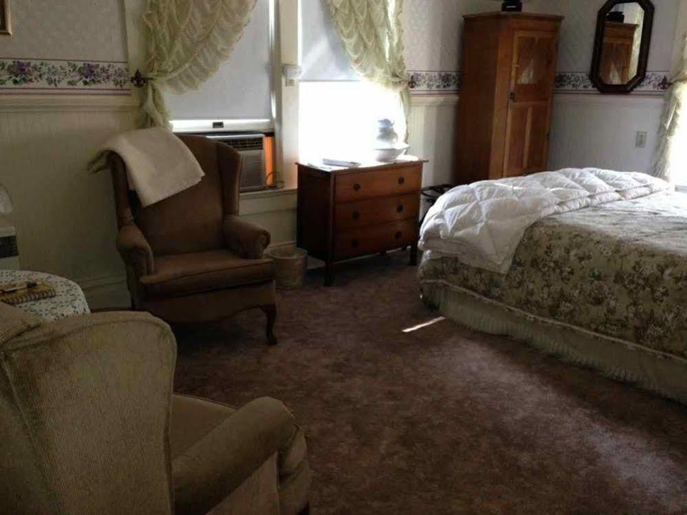 Mccloud River Bed And Breakfast Esterno foto